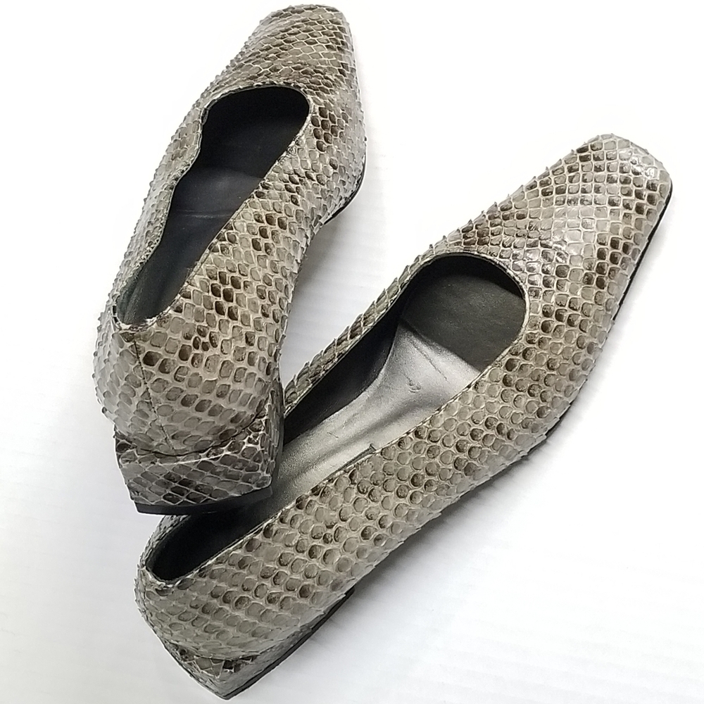 Absolutely Gorgeous Bally Block Heel Python Flats - image 2